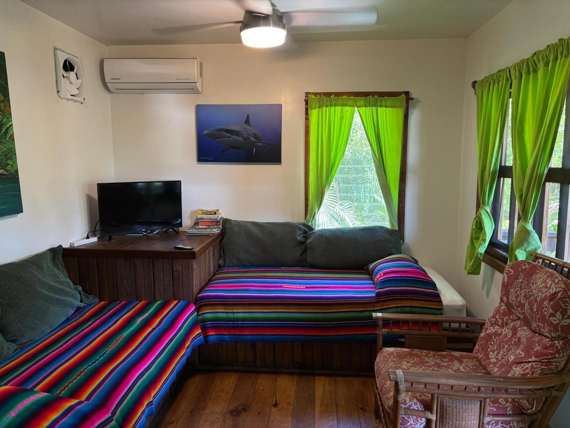 Seabreeze Inn West End Εξωτερικό φωτογραφία